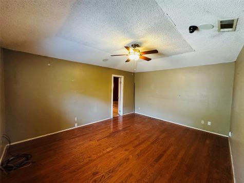 2511 Tanglewood Drive Grapevine TX 76051
