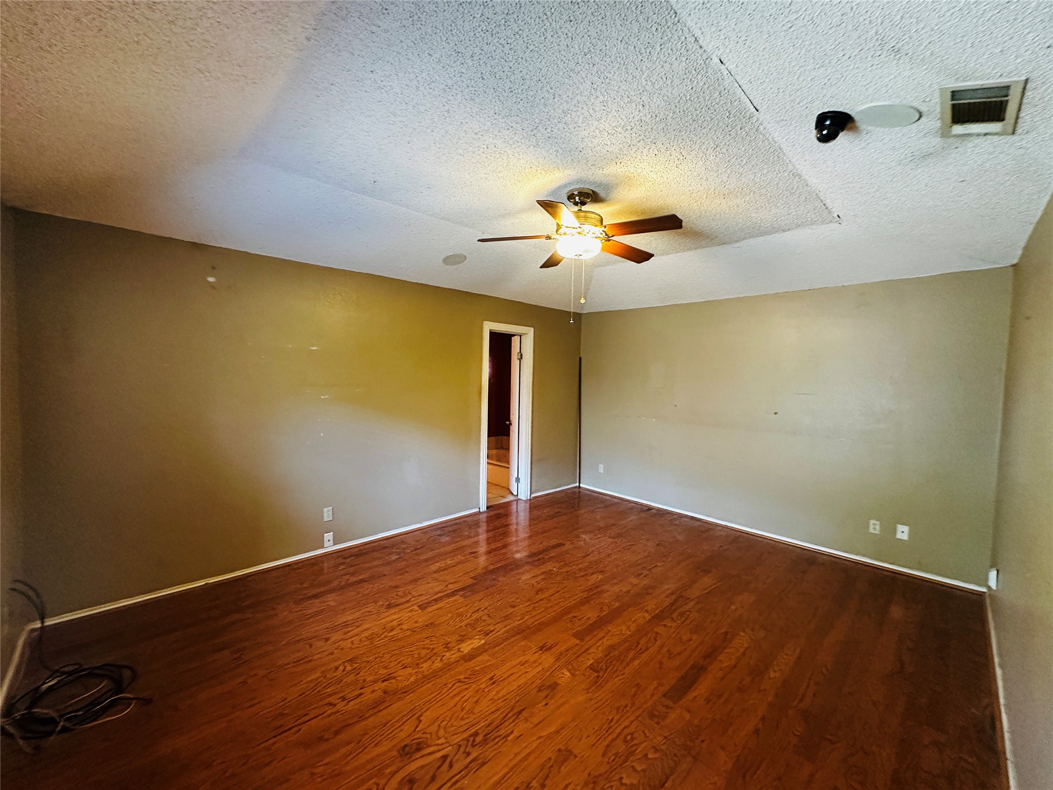 2511 Tanglewood Drive Grapevine TX 76051