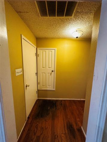 2511 Tanglewood Drive Grapevine TX 76051