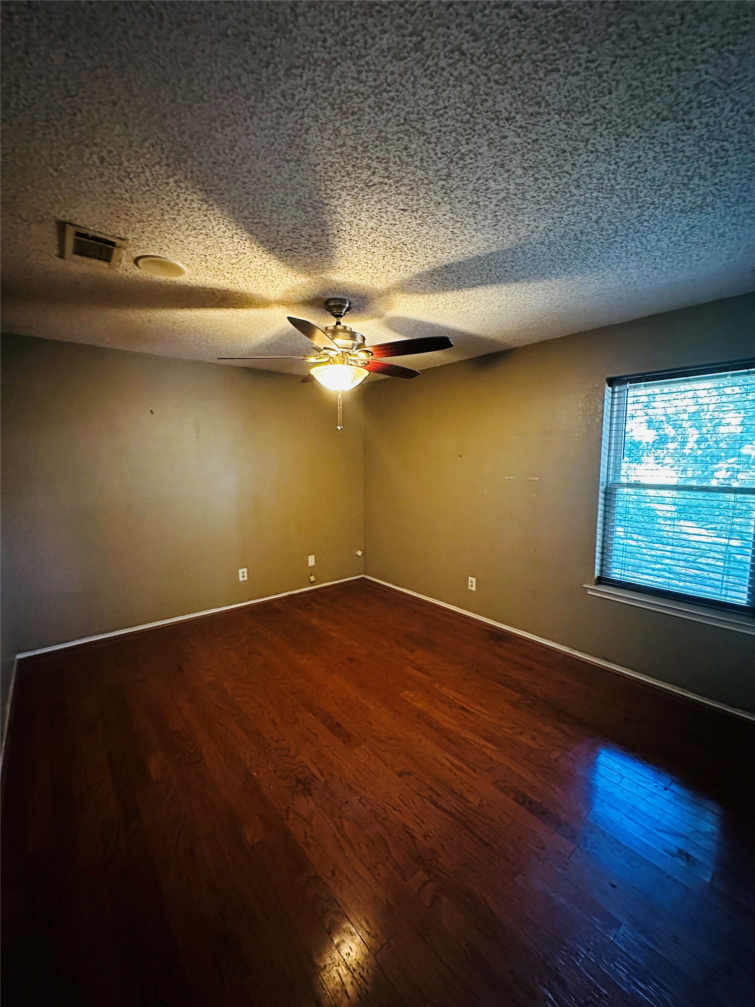 2511 Tanglewood Drive Grapevine TX 76051