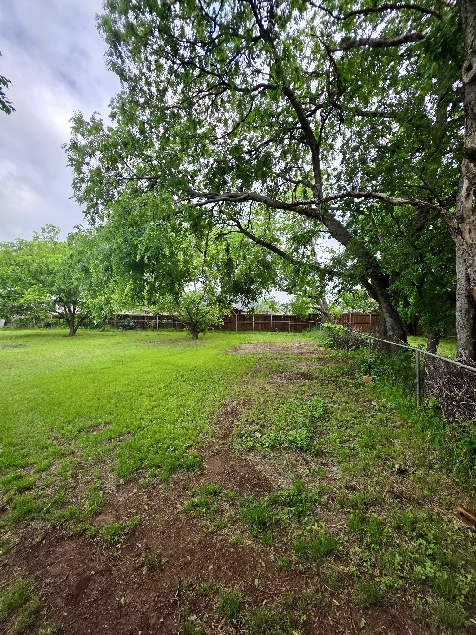 417 W Huffman Street Krum TX 76249