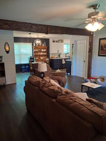 107 Woodard Avenue Cleburne TX 76033