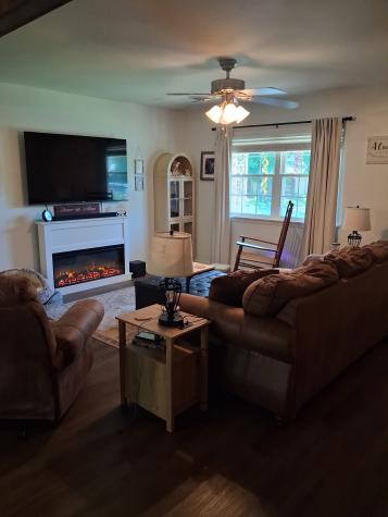 107 Woodard Avenue Cleburne TX 76033