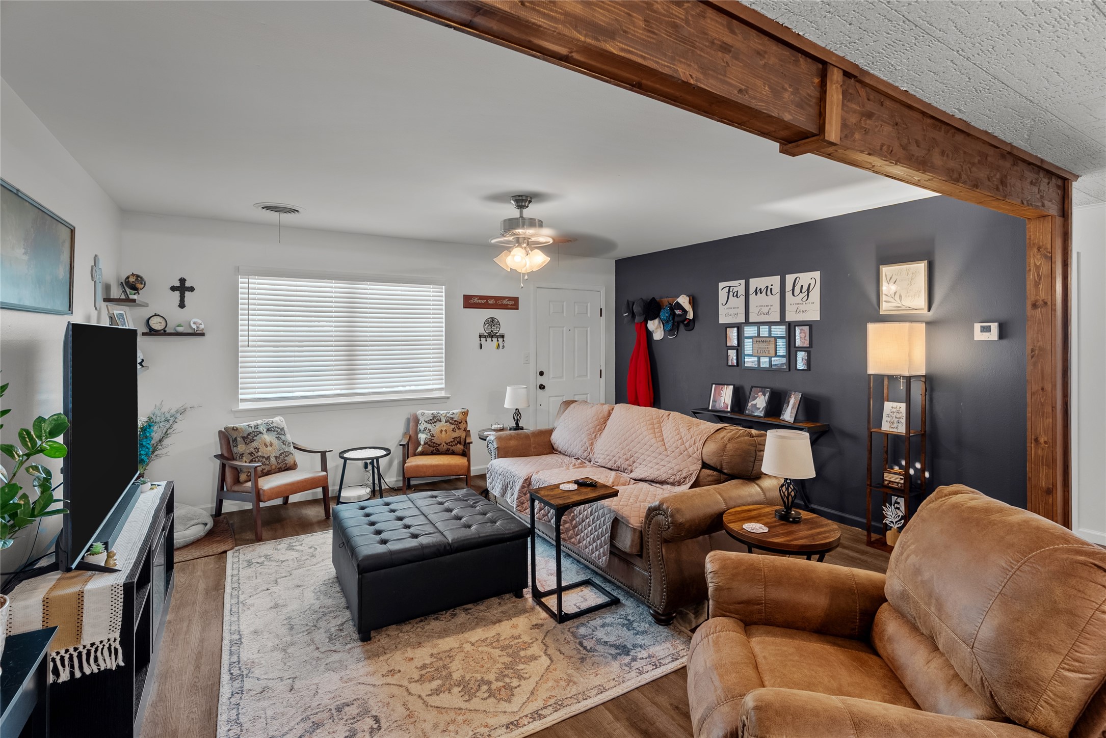 107 Woodard Avenue Cleburne TX 76033