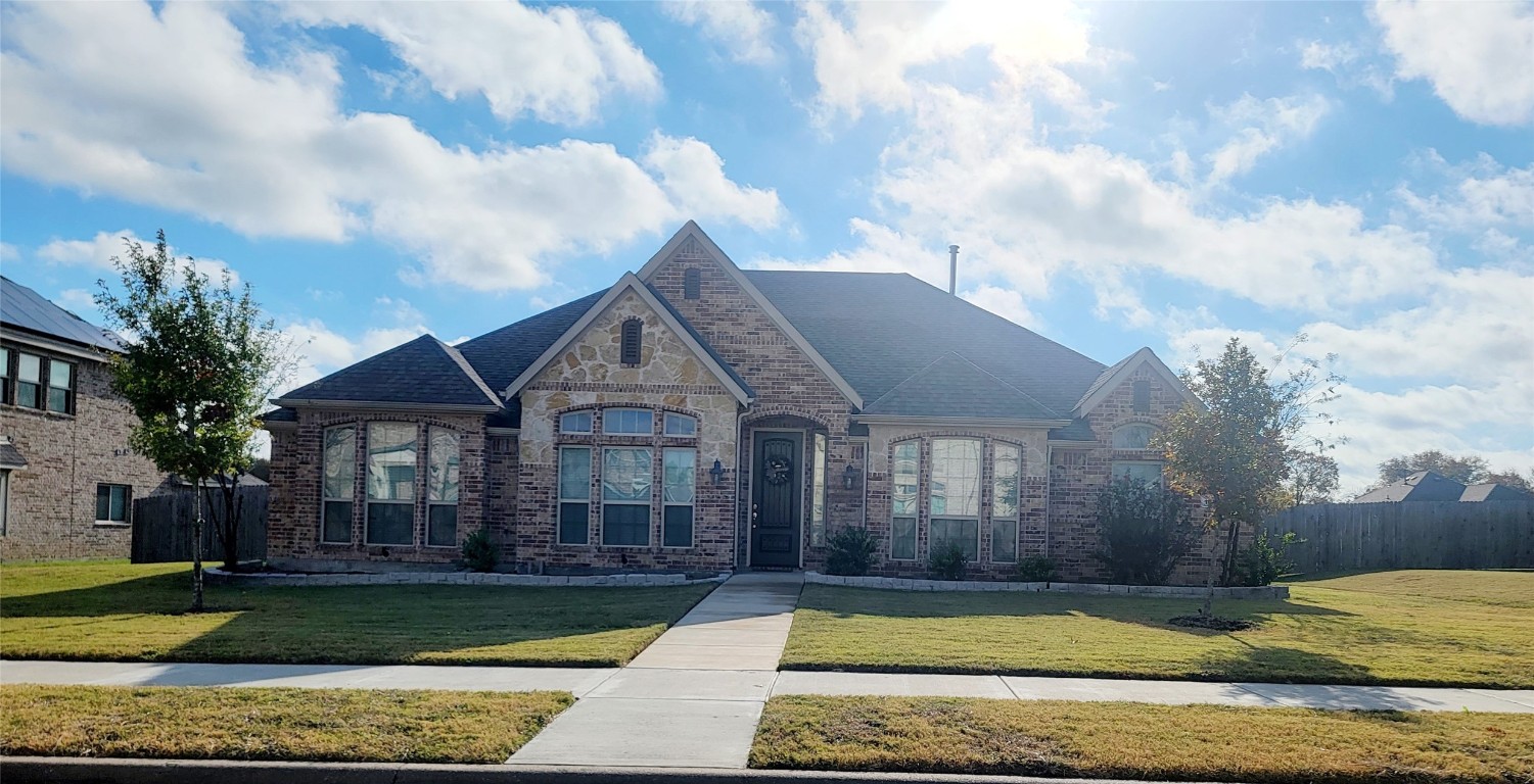 1612 Chacon Canyon Drive Desoto TX 75115