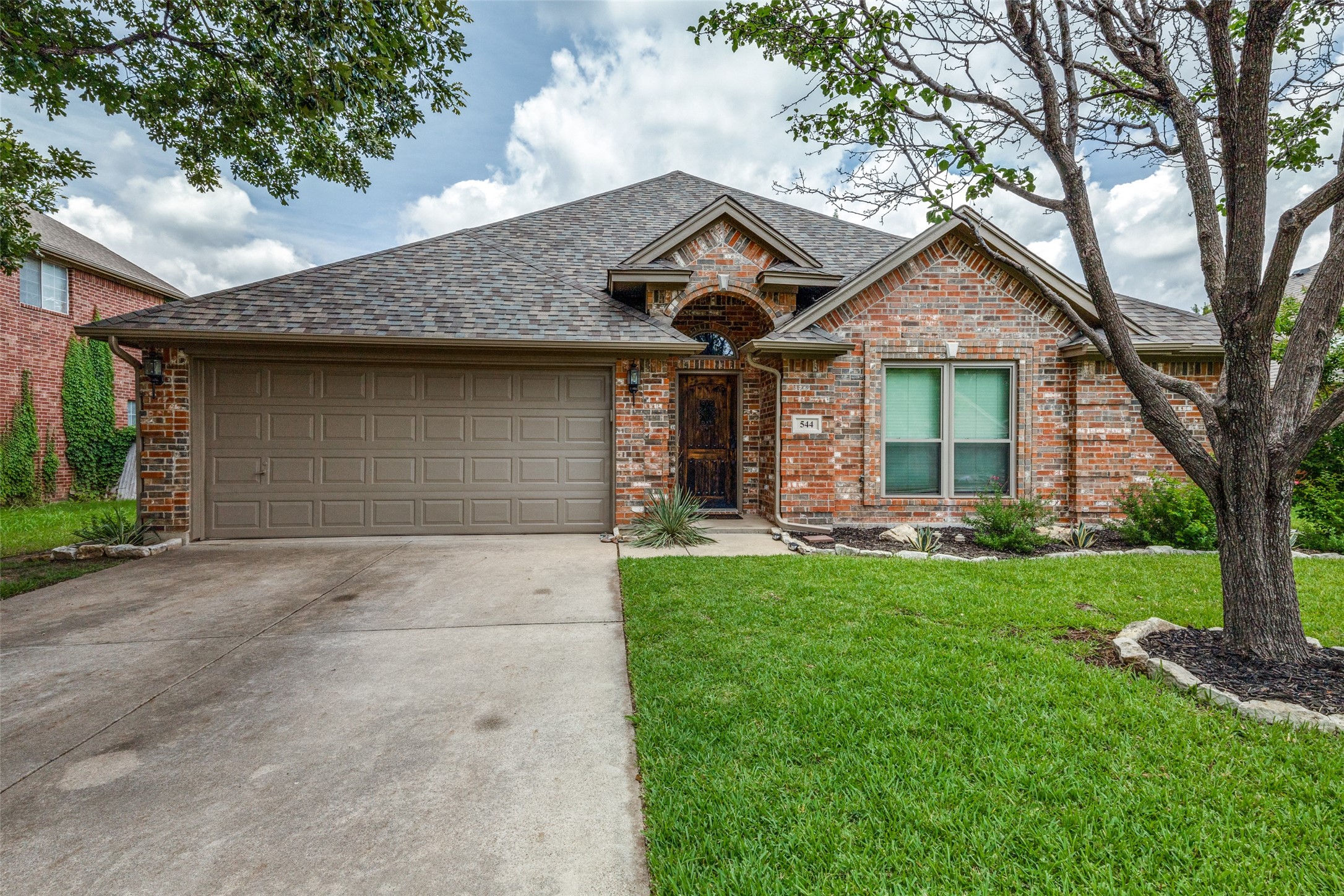 544 Willowview Drive Saginaw TX 76179