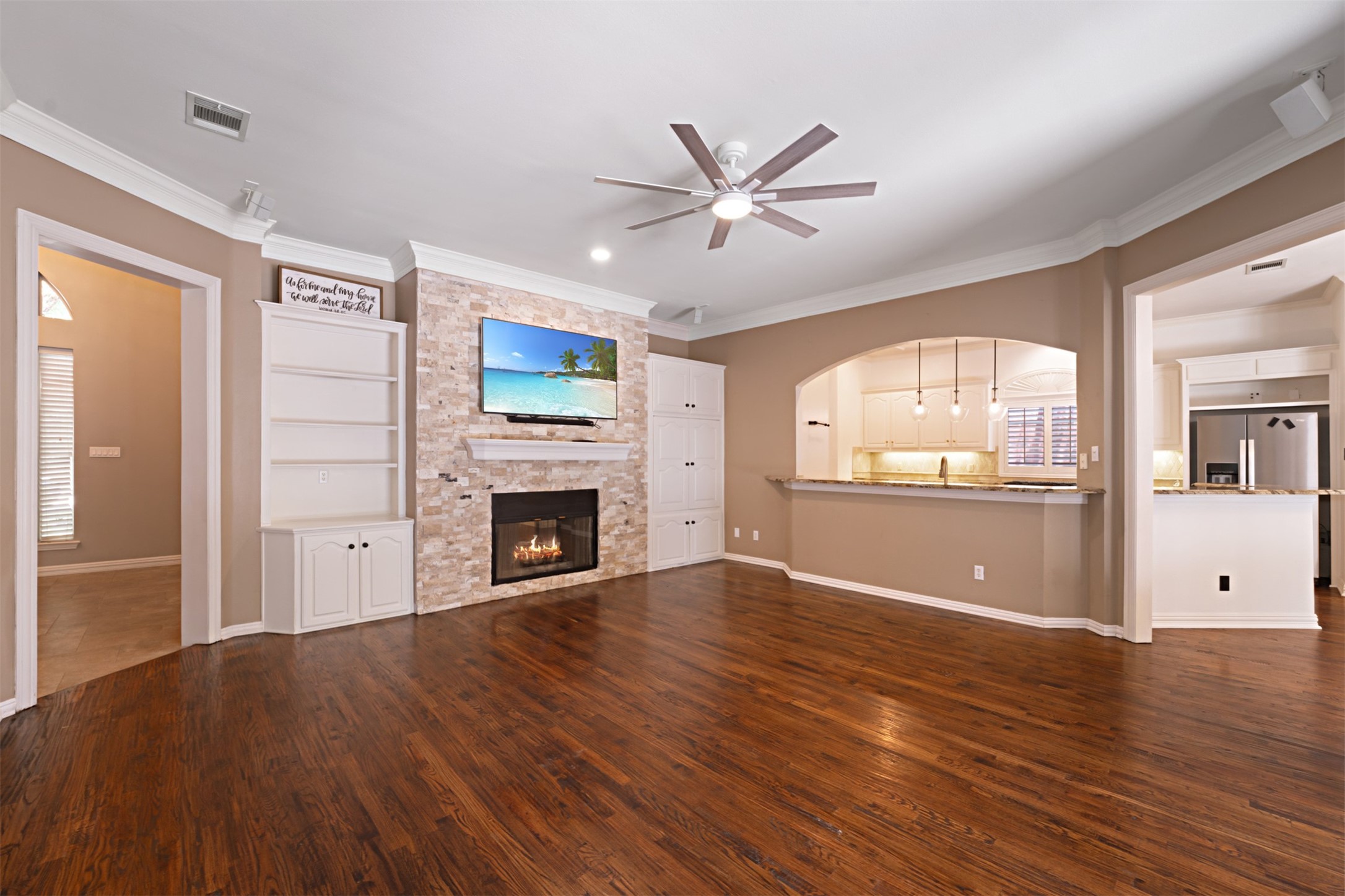 3406 Oakleaf Lane Richardson TX 75082