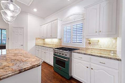 3406 Oakleaf Lane Richardson TX 75082