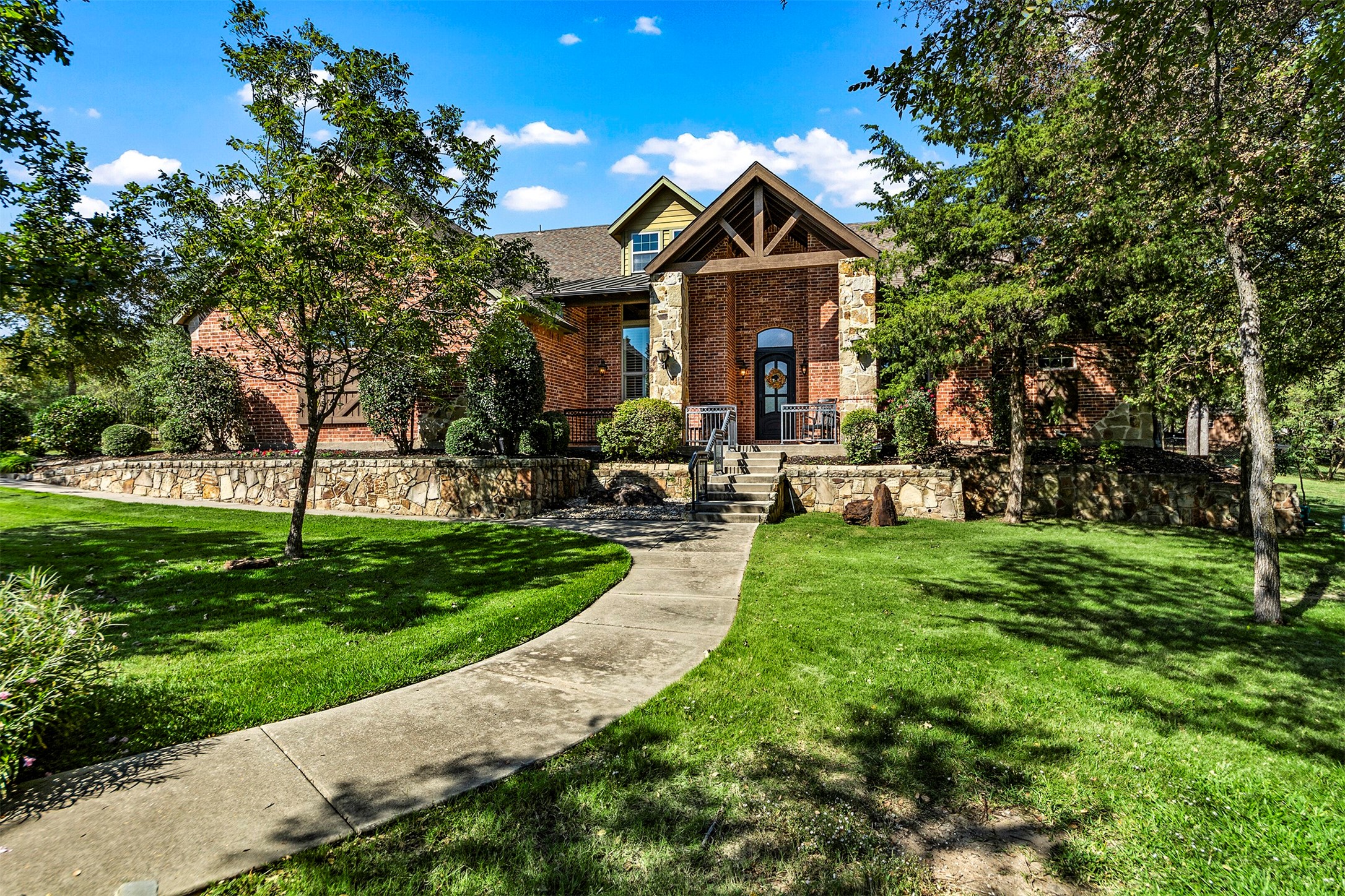 1900 Oak View Court Cross Roads TX 76227