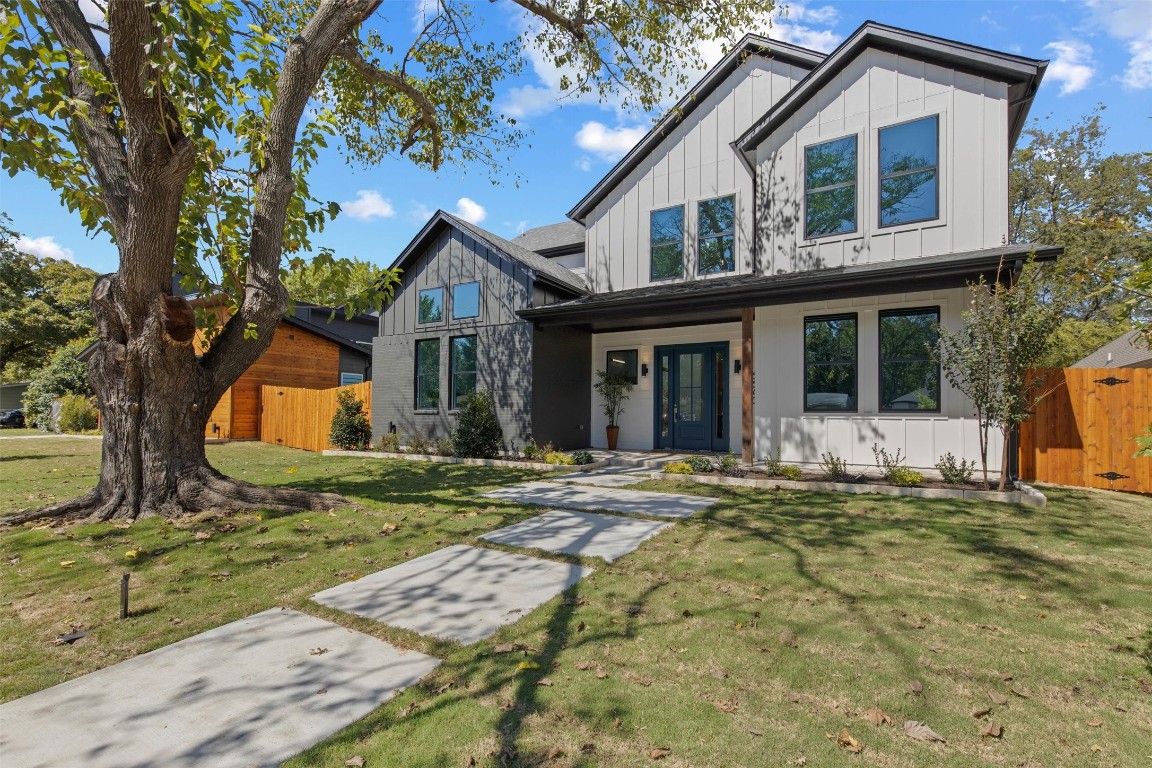 5840 Lyle Street Westworth Village TX 76114