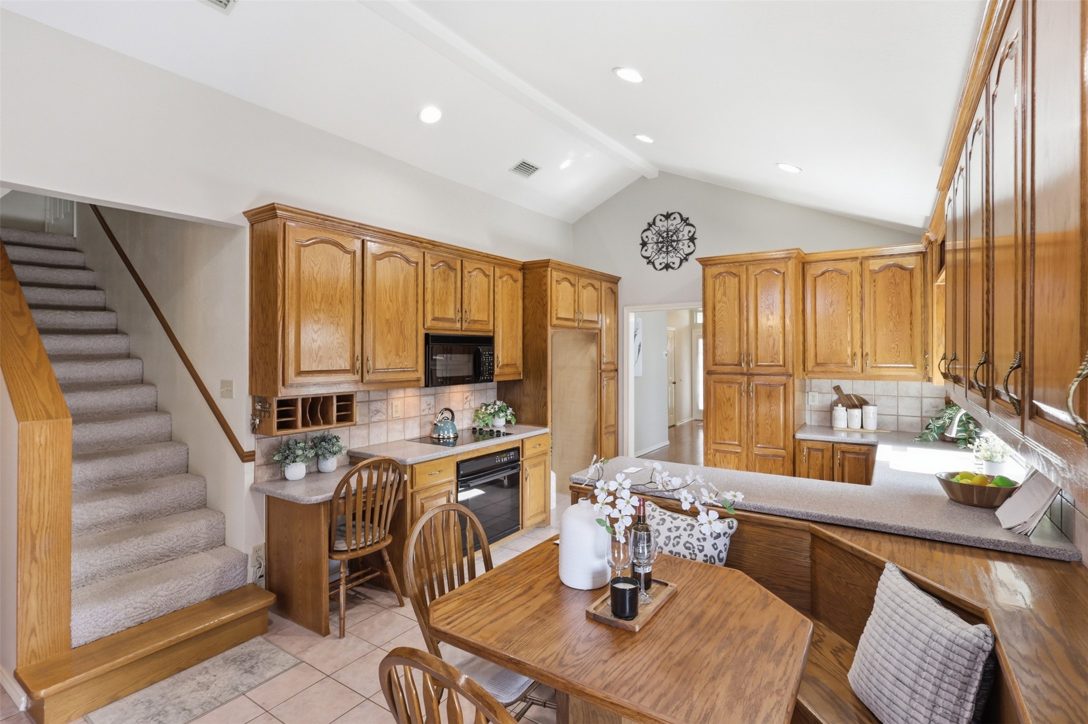 806 Red Oak Drive Lewisville TX 75067