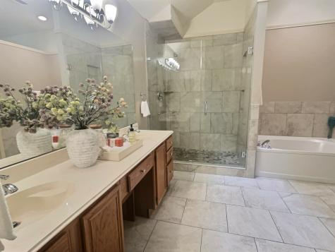 806 Red Oak Drive Lewisville TX 75067