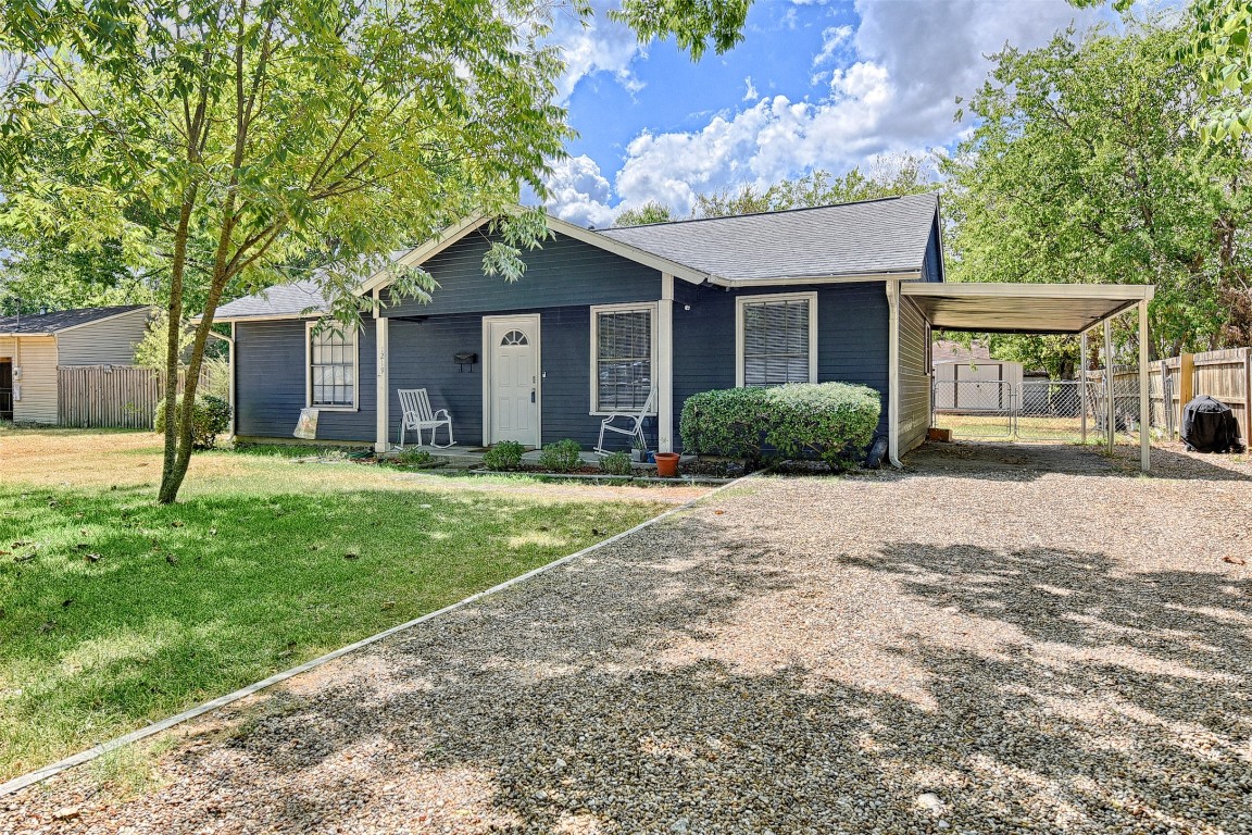 1219 Stanford Street Greenville TX 75401