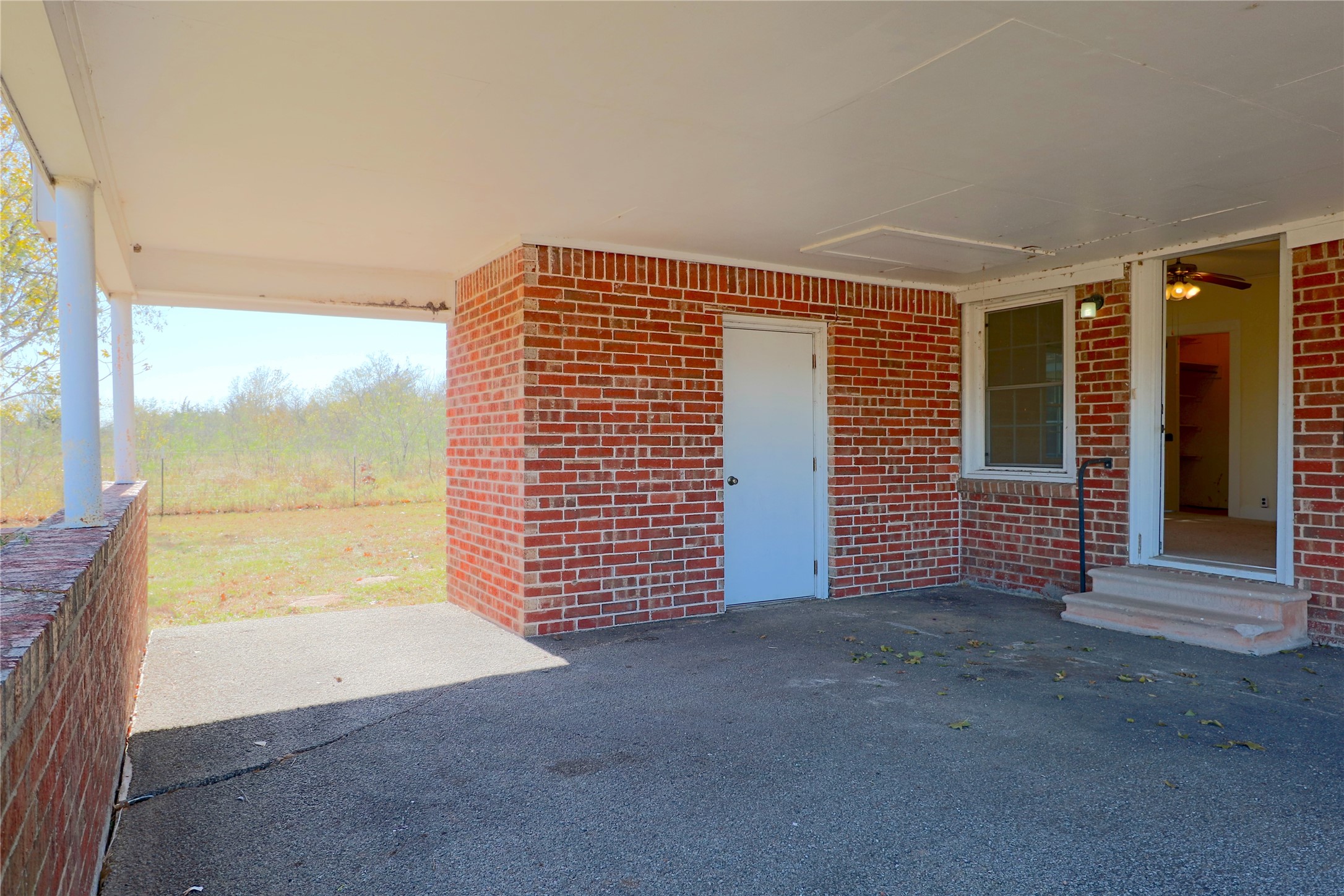 1825 Fm 27 W Wortham TX 76693