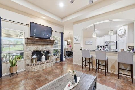 242 Miramar Circle Weatherford TX 76085
