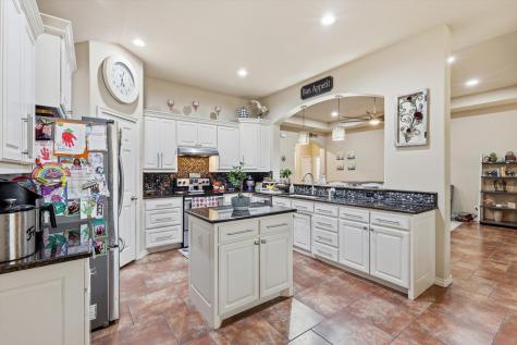 242 Miramar Circle Weatherford TX 76085