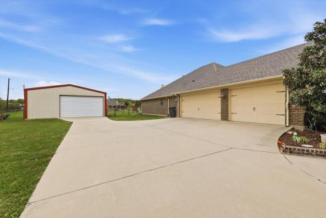242 Miramar Circle Weatherford TX 76085