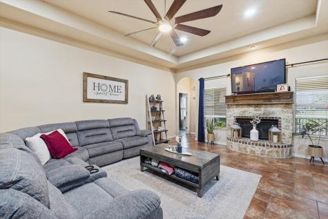 242 Miramar Circle Weatherford TX 76085