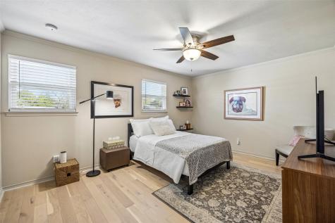9933 Vistadale Drive Dallas TX 75238
