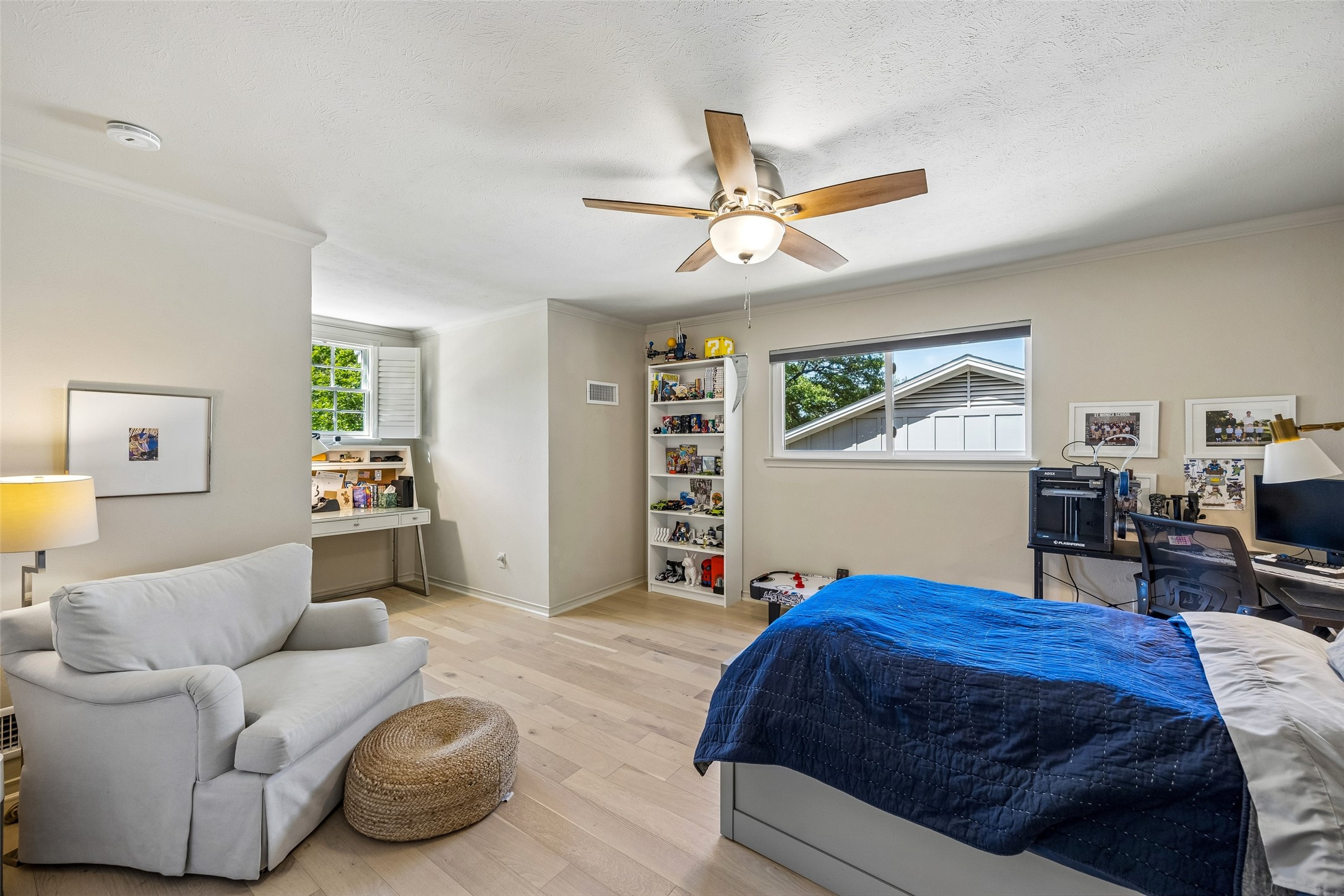 9933 Vistadale Drive Dallas TX 75238