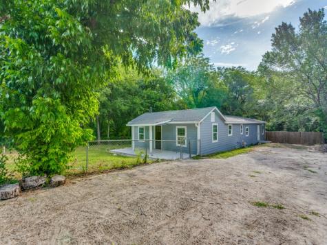 608 Alameda Road Azle TX 76020