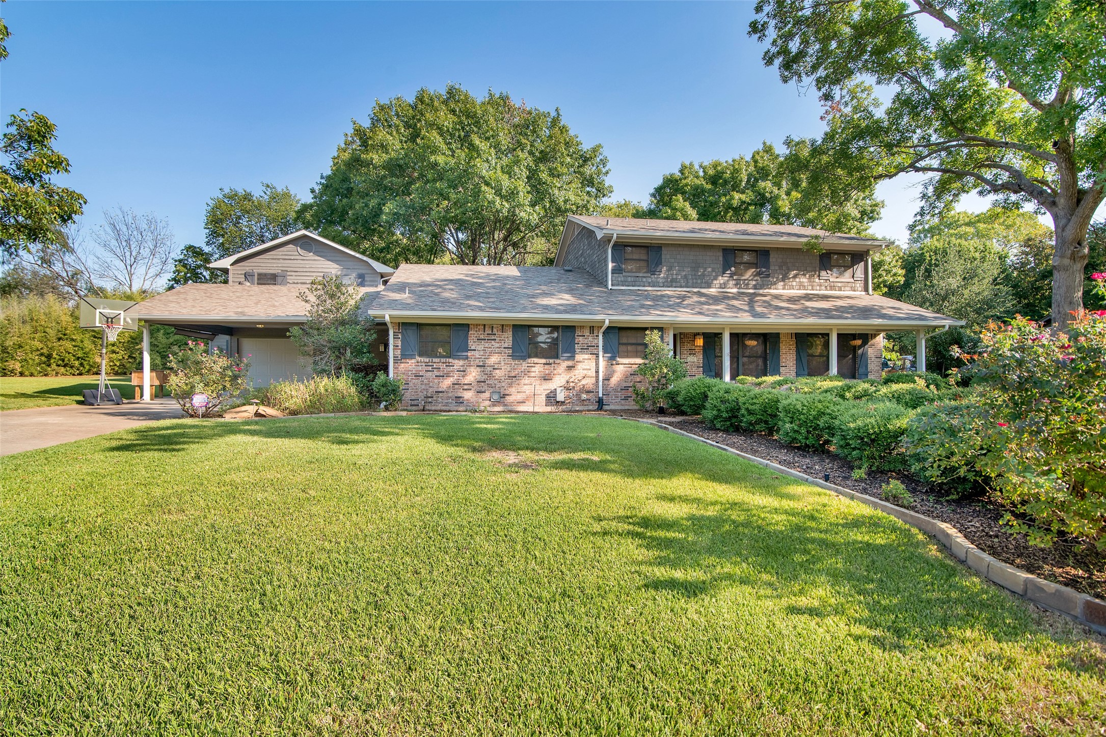 1701 Skyline Sherman TX 75092