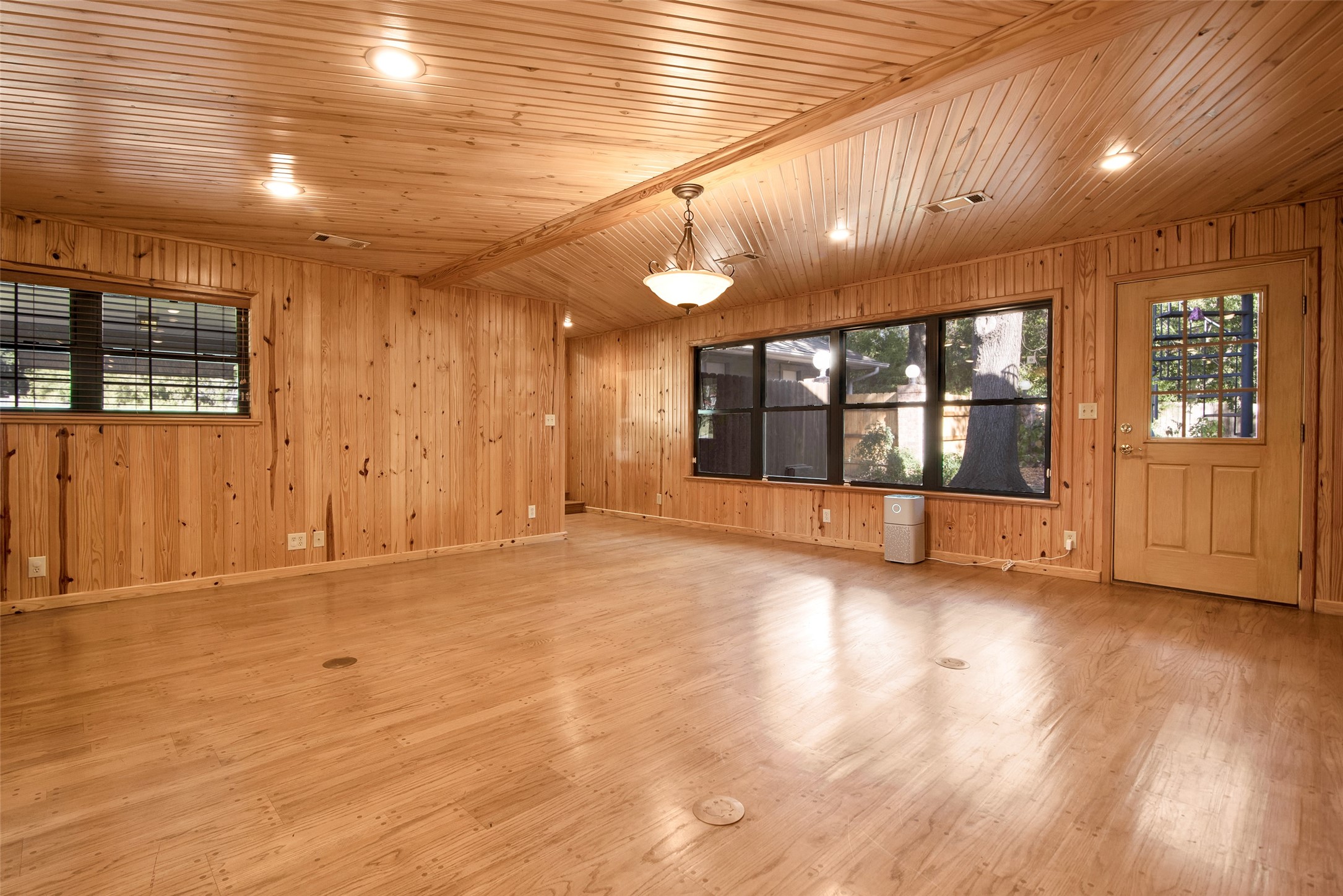 1701 Skyline Sherman TX 75092