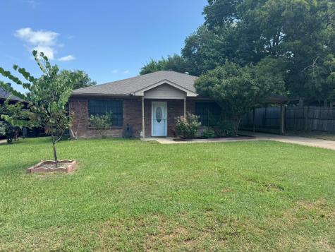 705 E James Street Wills Point TX 75169