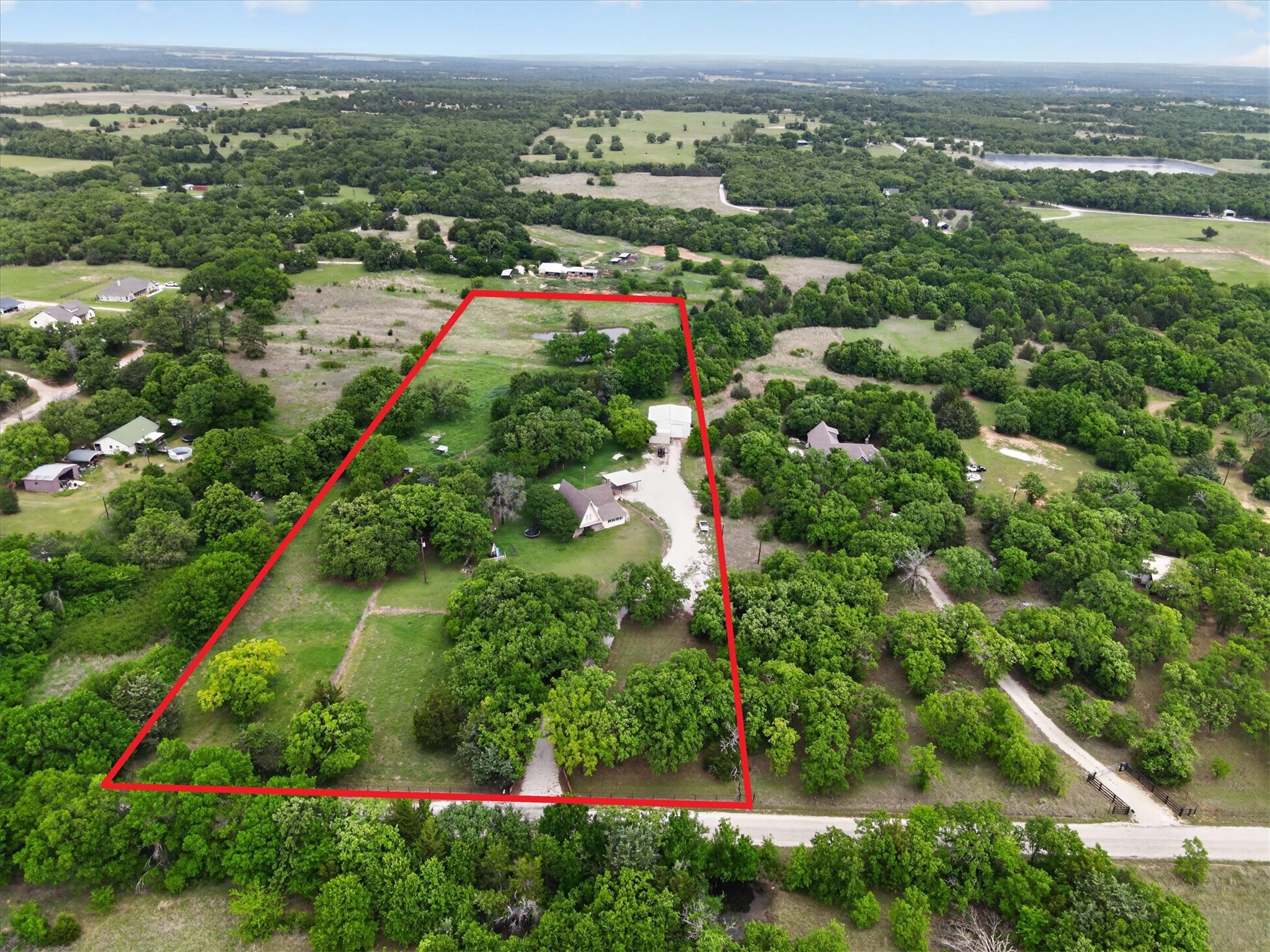 1276 County Road 1480 Alvord TX 76225