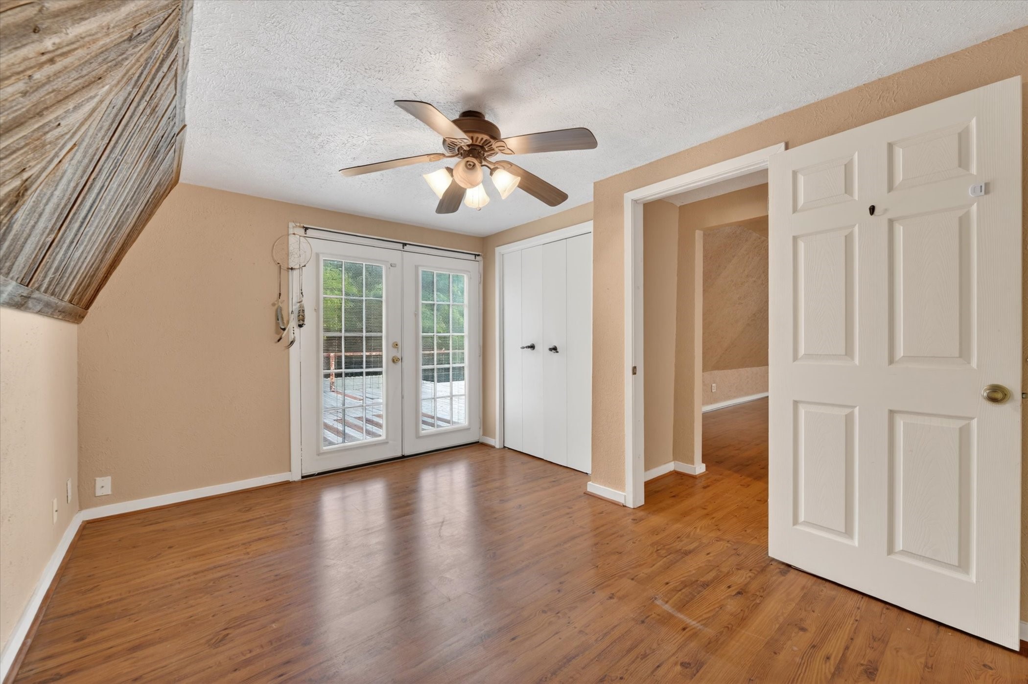 1276 County Road 1480 Alvord TX 76225