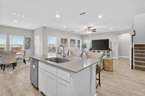 1721 Zilker Park Trail Alvarado TX 76009