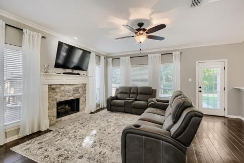 500 Lake Village Drive Mckinney TX 75071