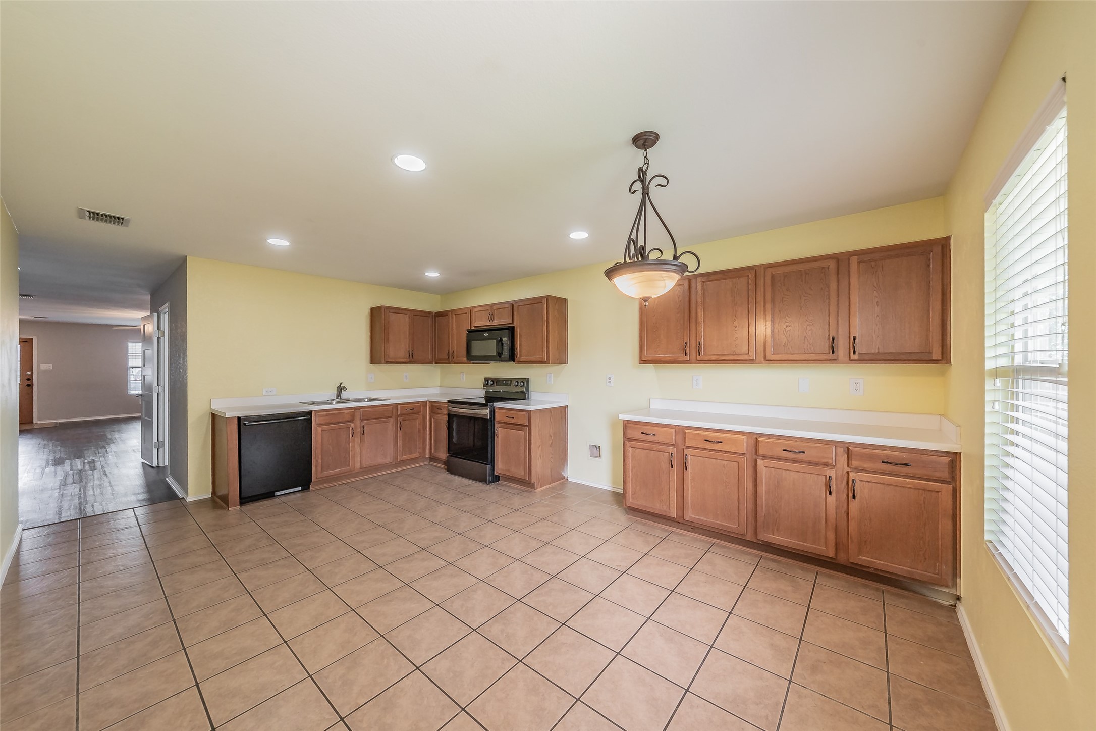 208 Weber River Trail Fort Worth TX 76140