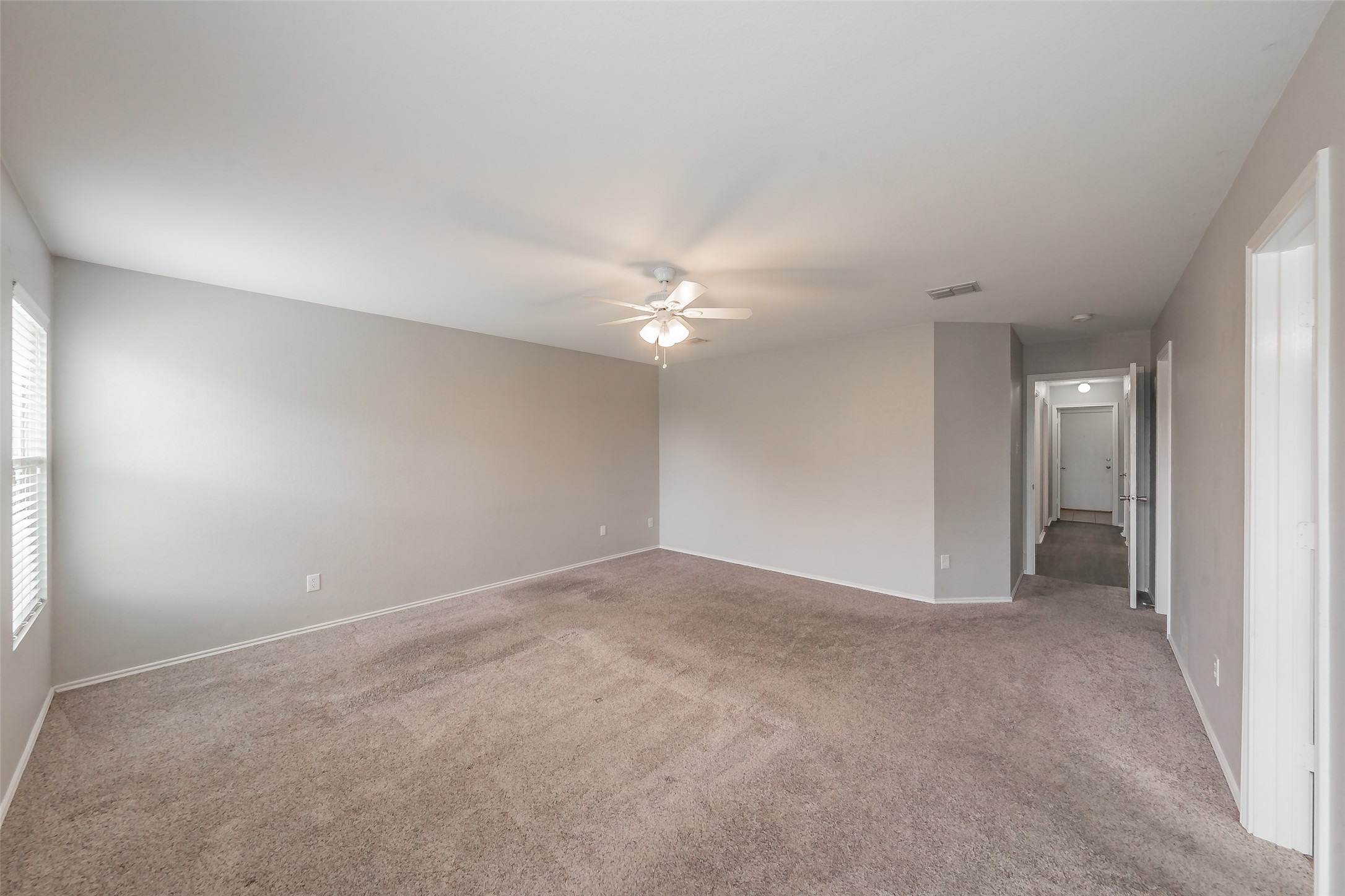 208 Weber River Trail Fort Worth TX 76140