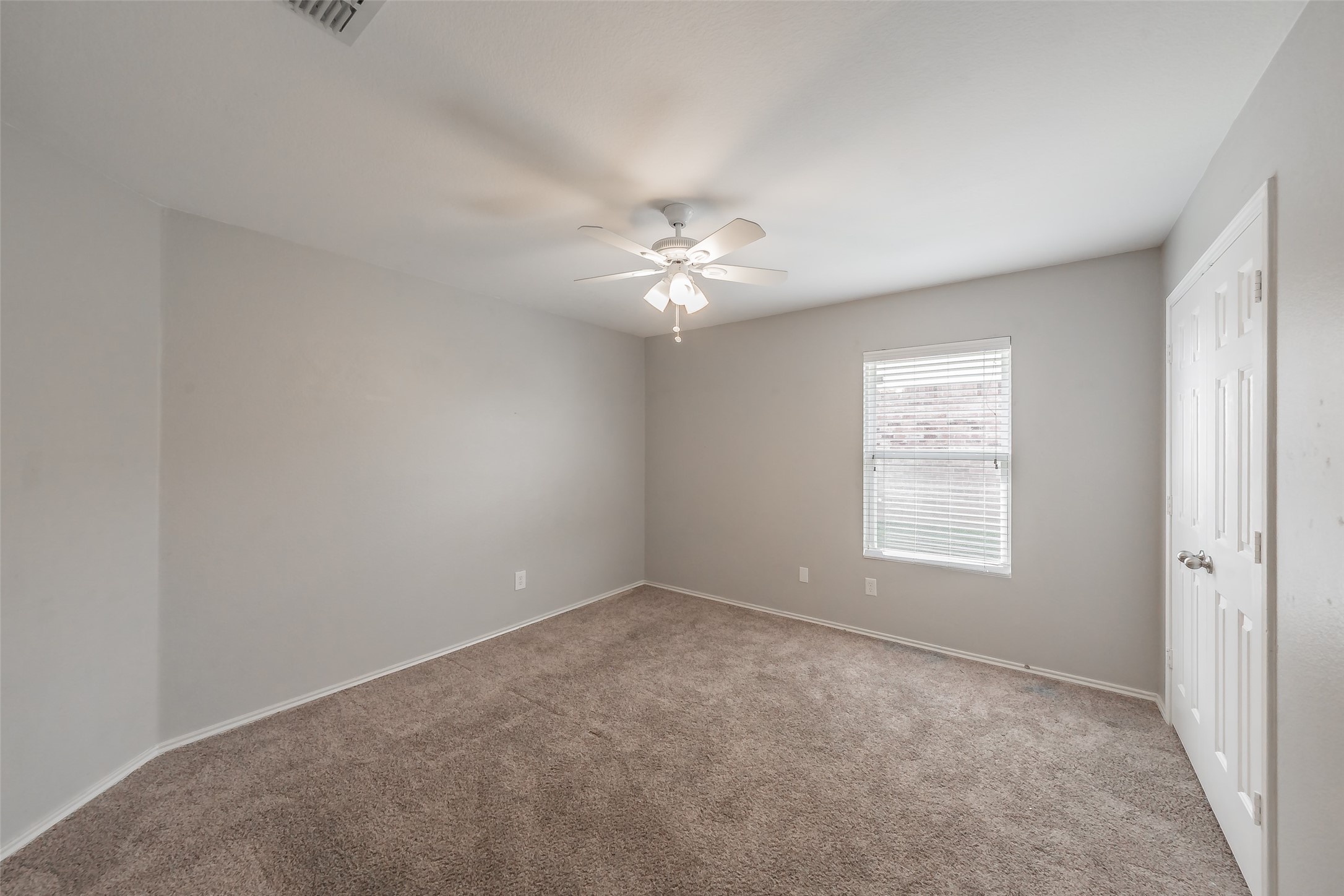 208 Weber River Trail Fort Worth TX 76140