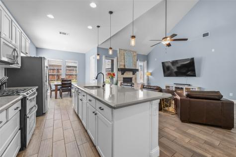 15529 Pioneer Bluff Trail Fort Worth TX 76262