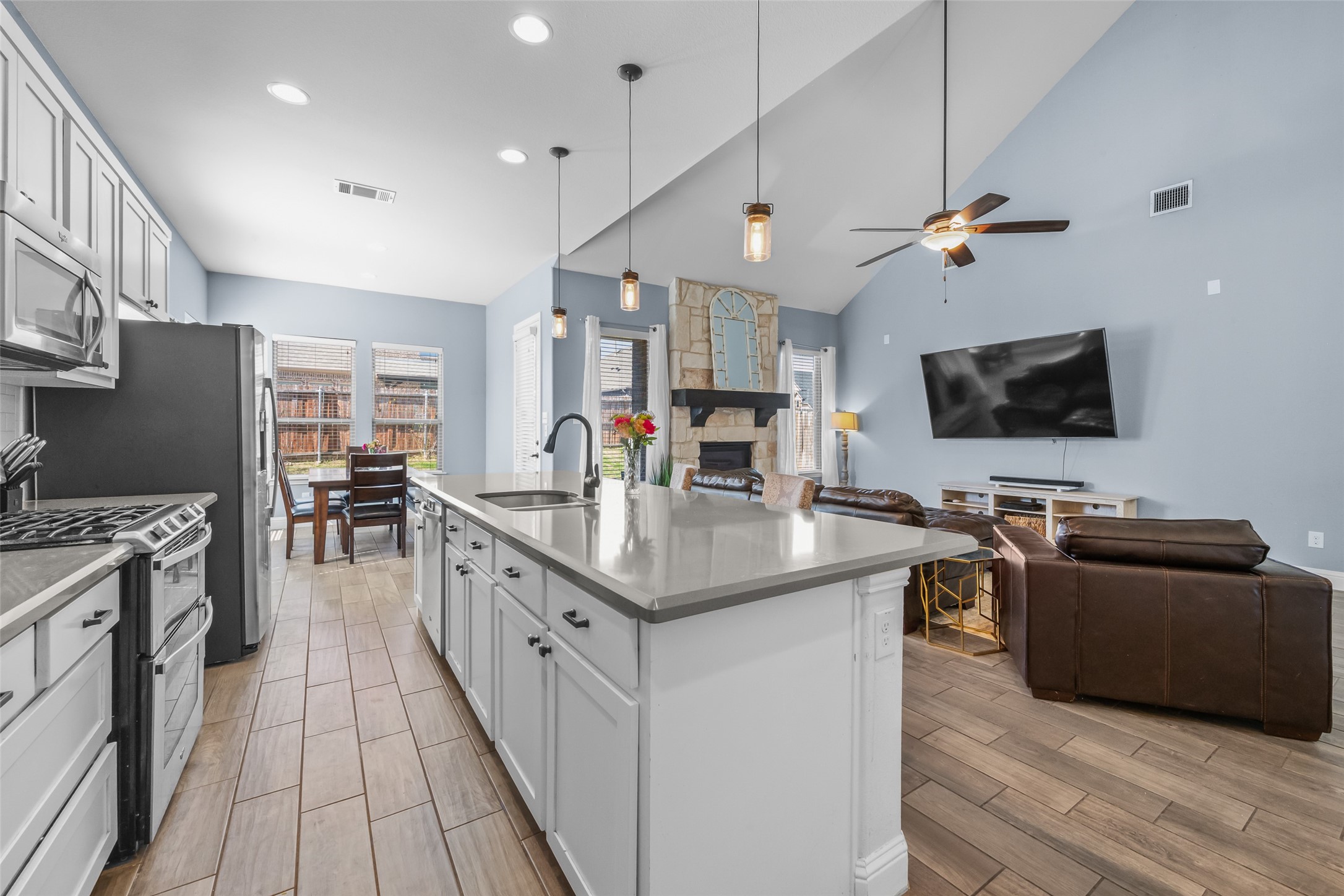 15529 Pioneer Bluff Trail Fort Worth TX 76262