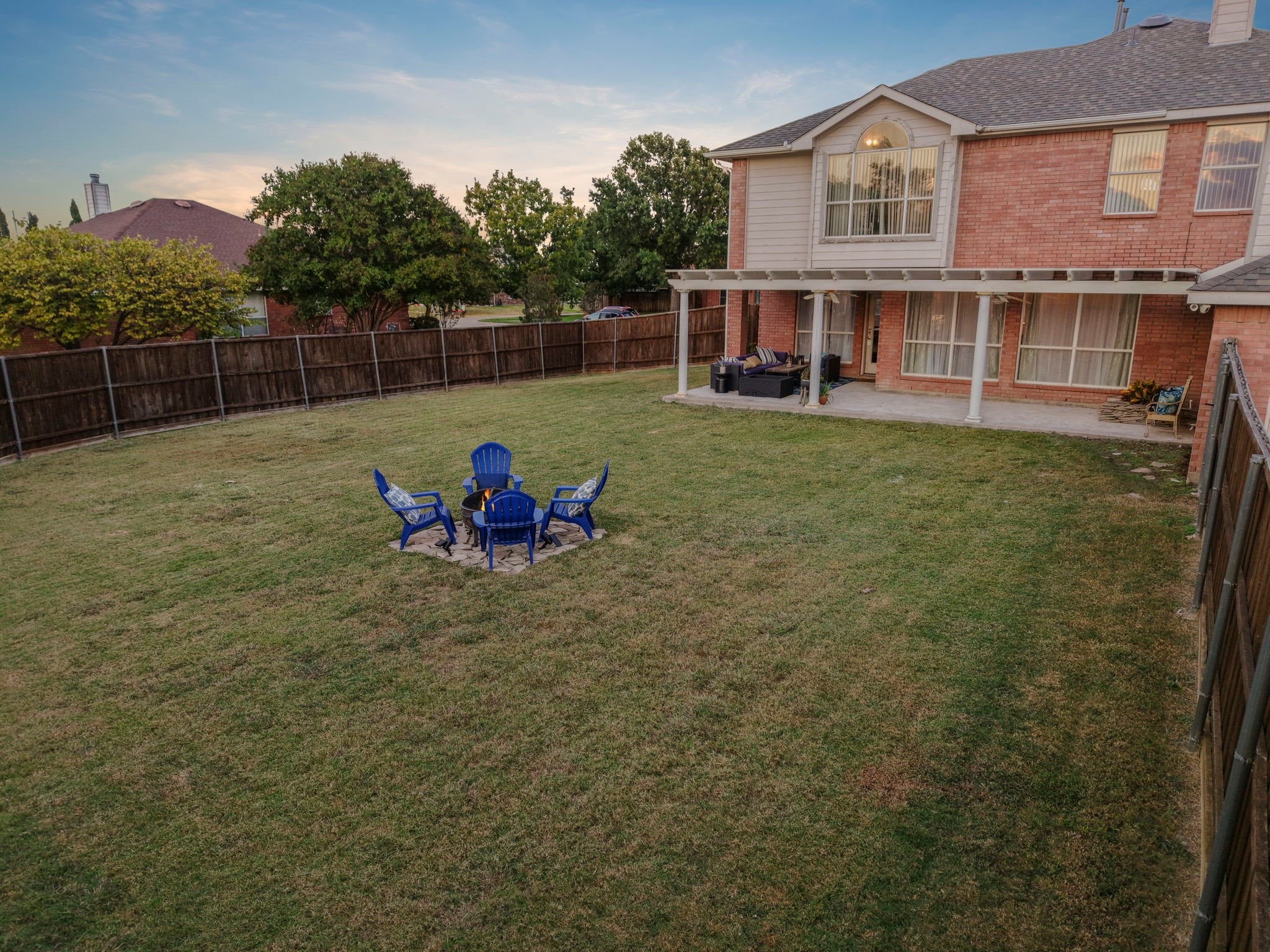 809 Lakedale Court Mesquite TX 75181