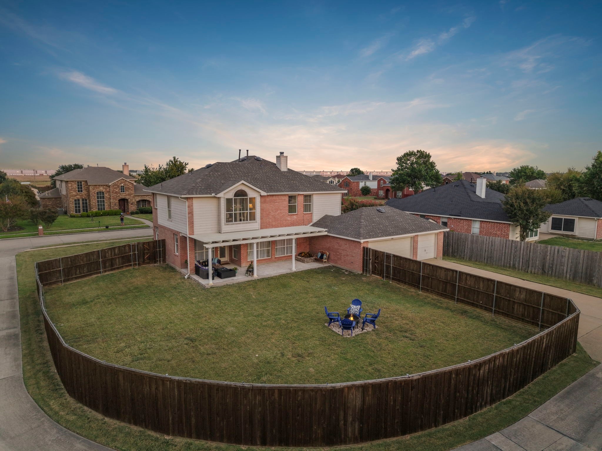 809 Lakedale Court Mesquite TX 75181