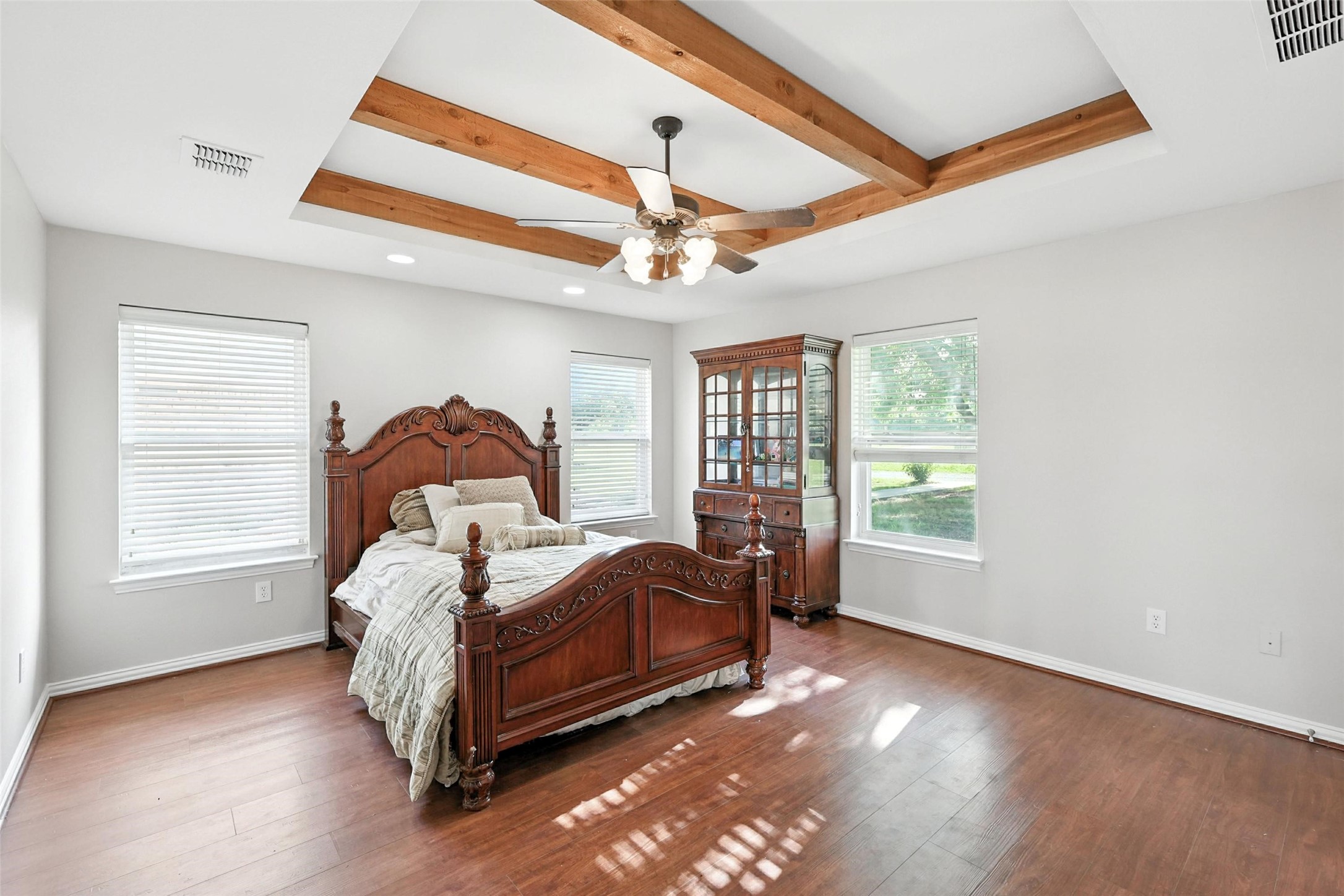 6807 Sam Bass Road Sanger TX 76266