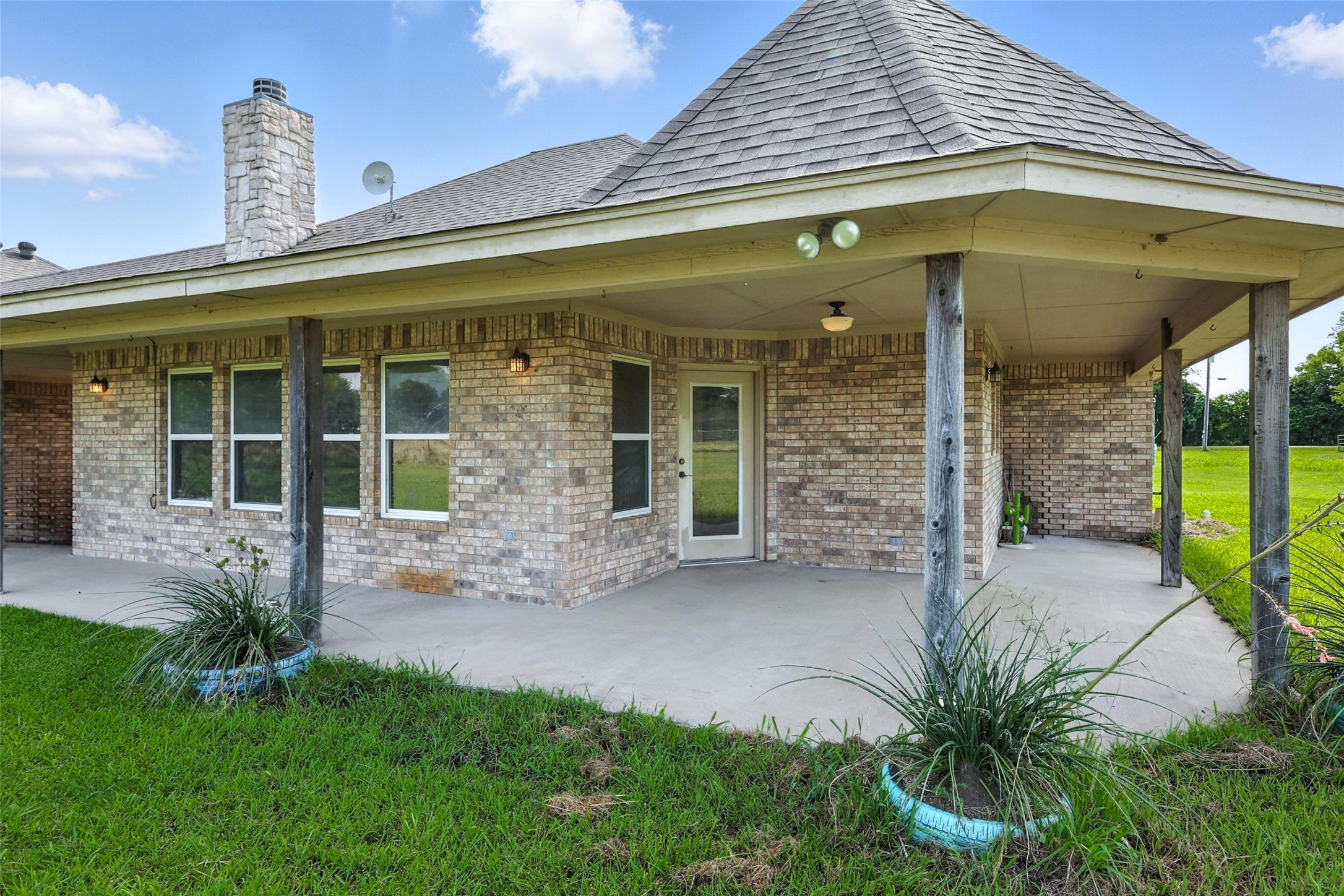 6807 Sam Bass Road Sanger TX 76266