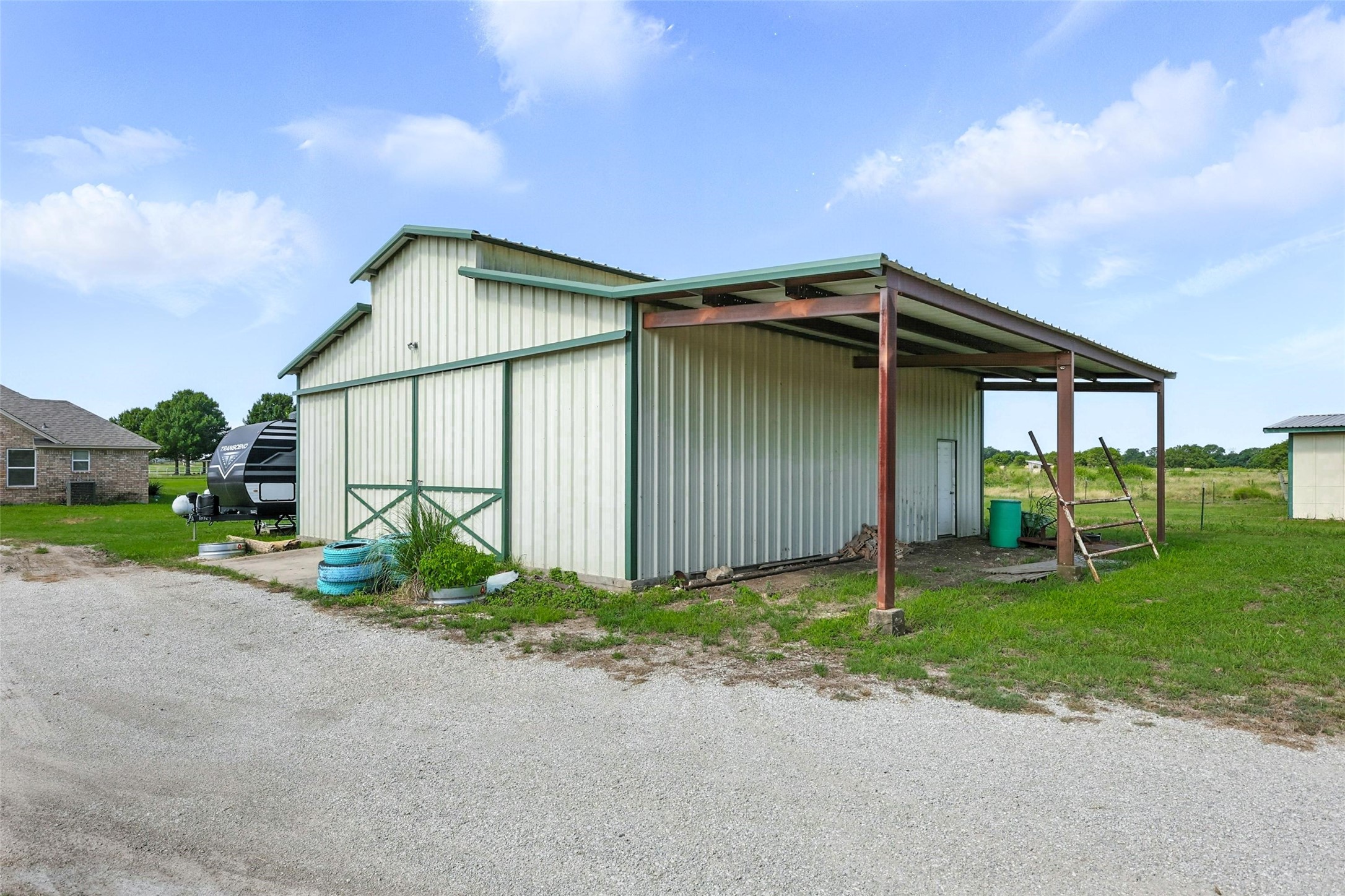 6807 Sam Bass Road Sanger TX 76266