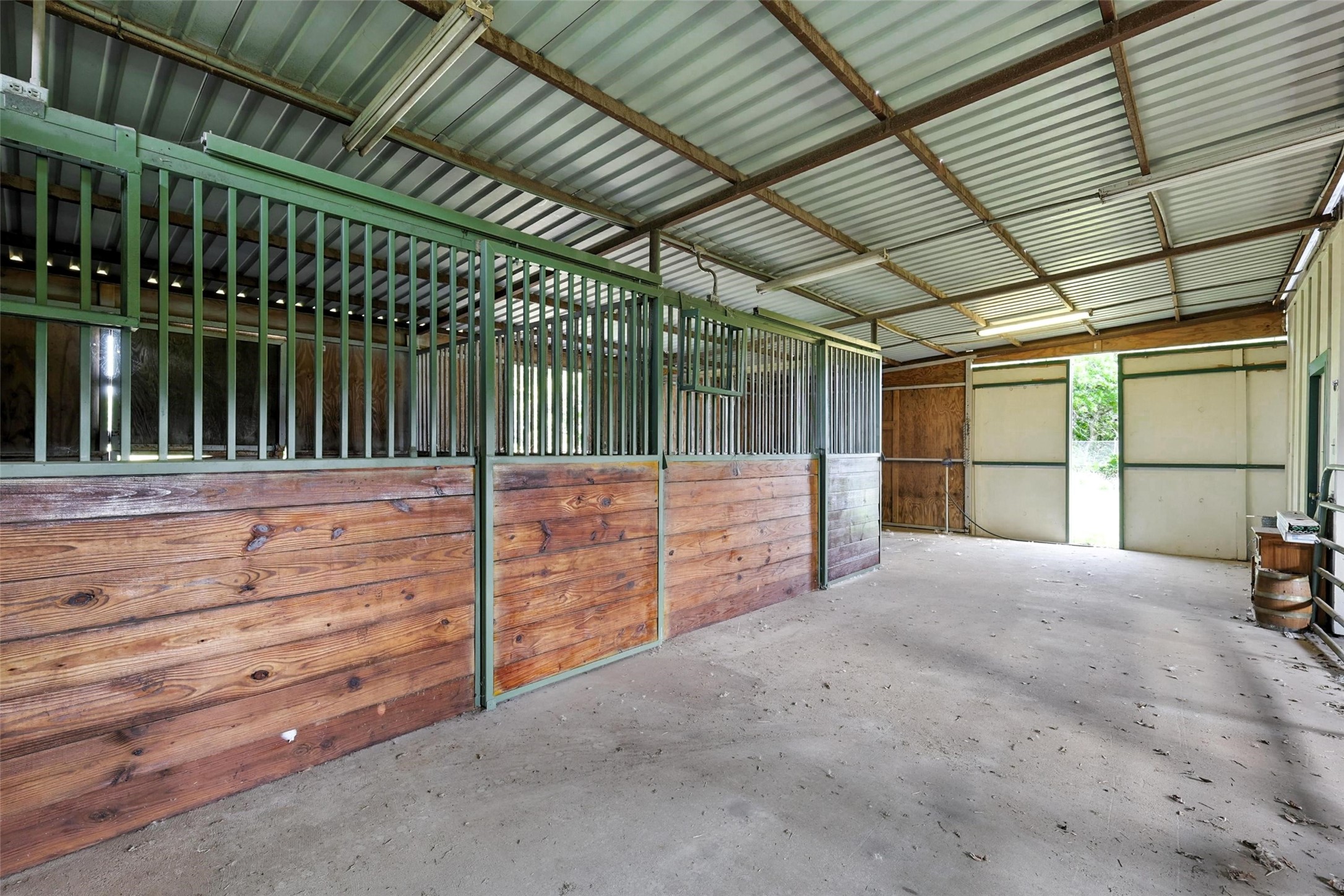 6807 Sam Bass Road Sanger TX 76266