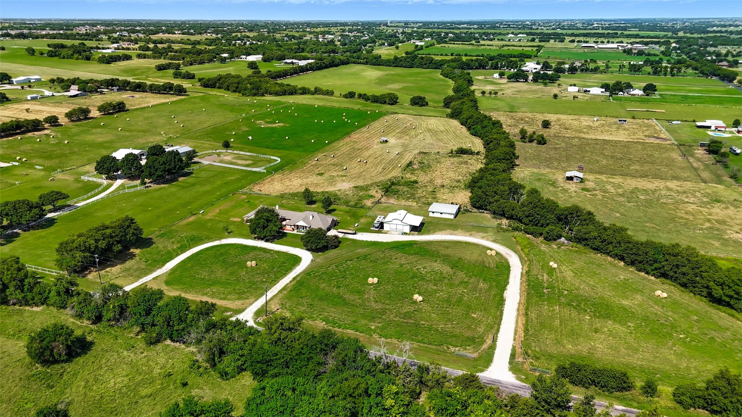 6807 Sam Bass Road Sanger TX 76266