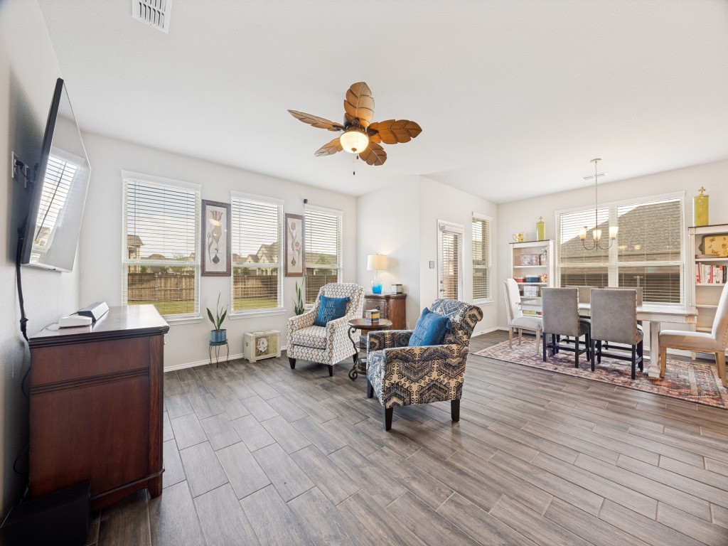 1109 Beach Boulevard Sherman TX 75090