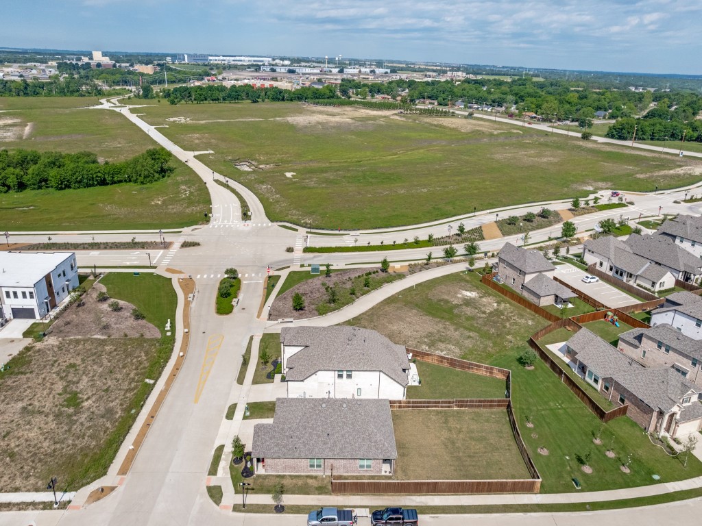 1109 Beach Boulevard Sherman TX 75090