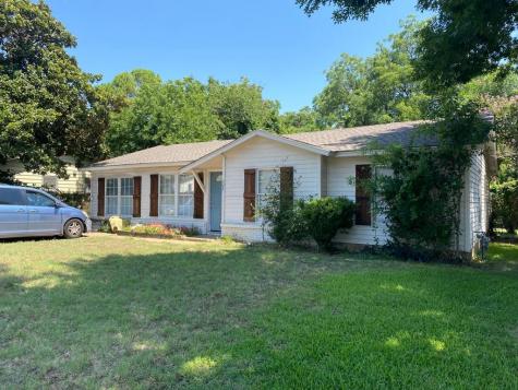 305 Helen Drive Arlington TX 76011