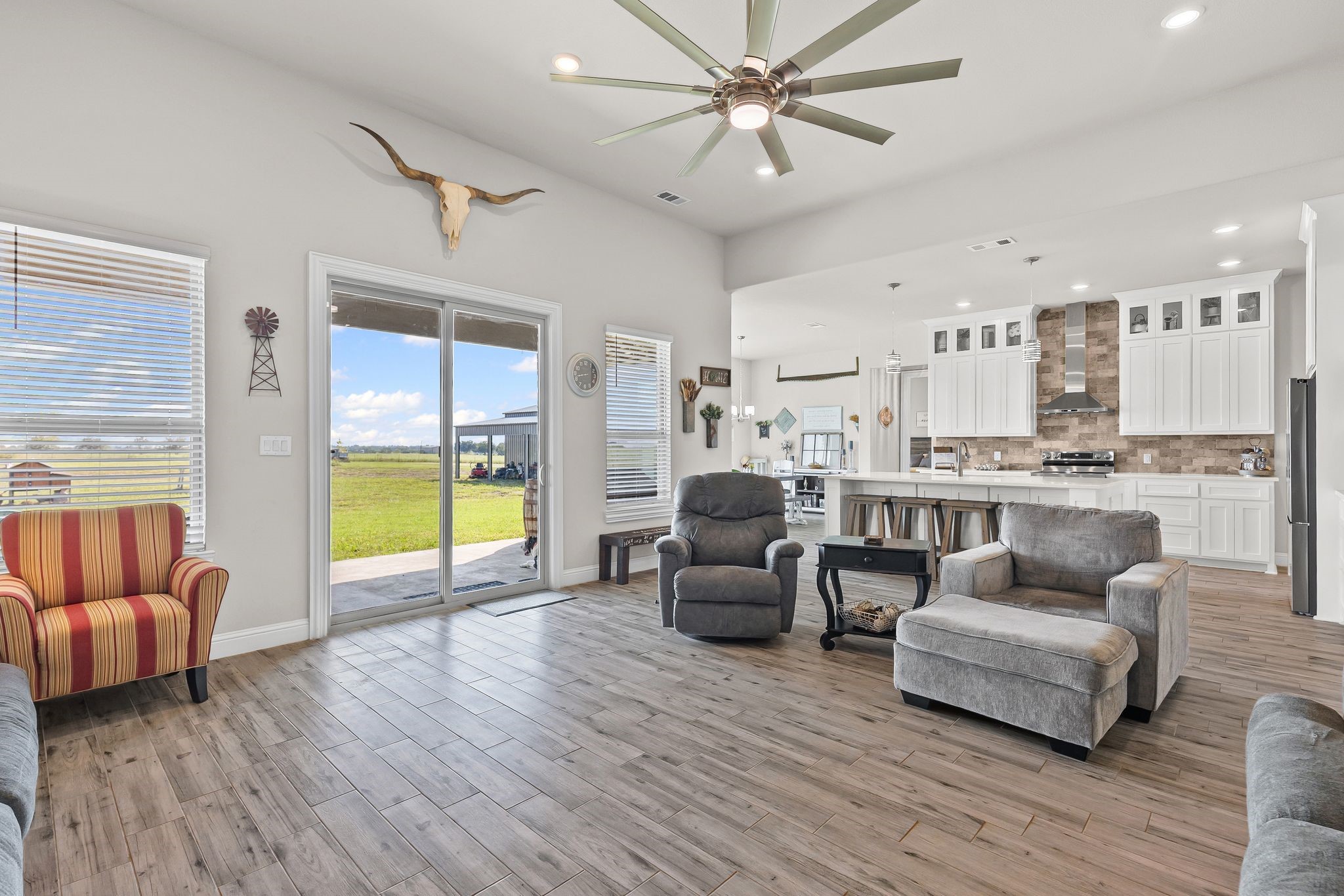 1094 County Road 4850 Leonard TX 75452