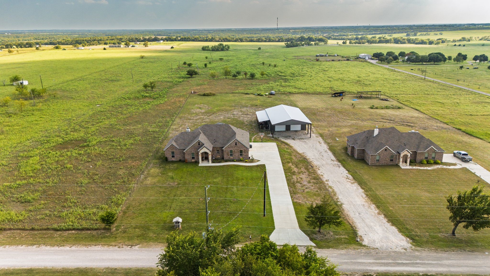 1094 County Road 4850 Leonard TX 75452