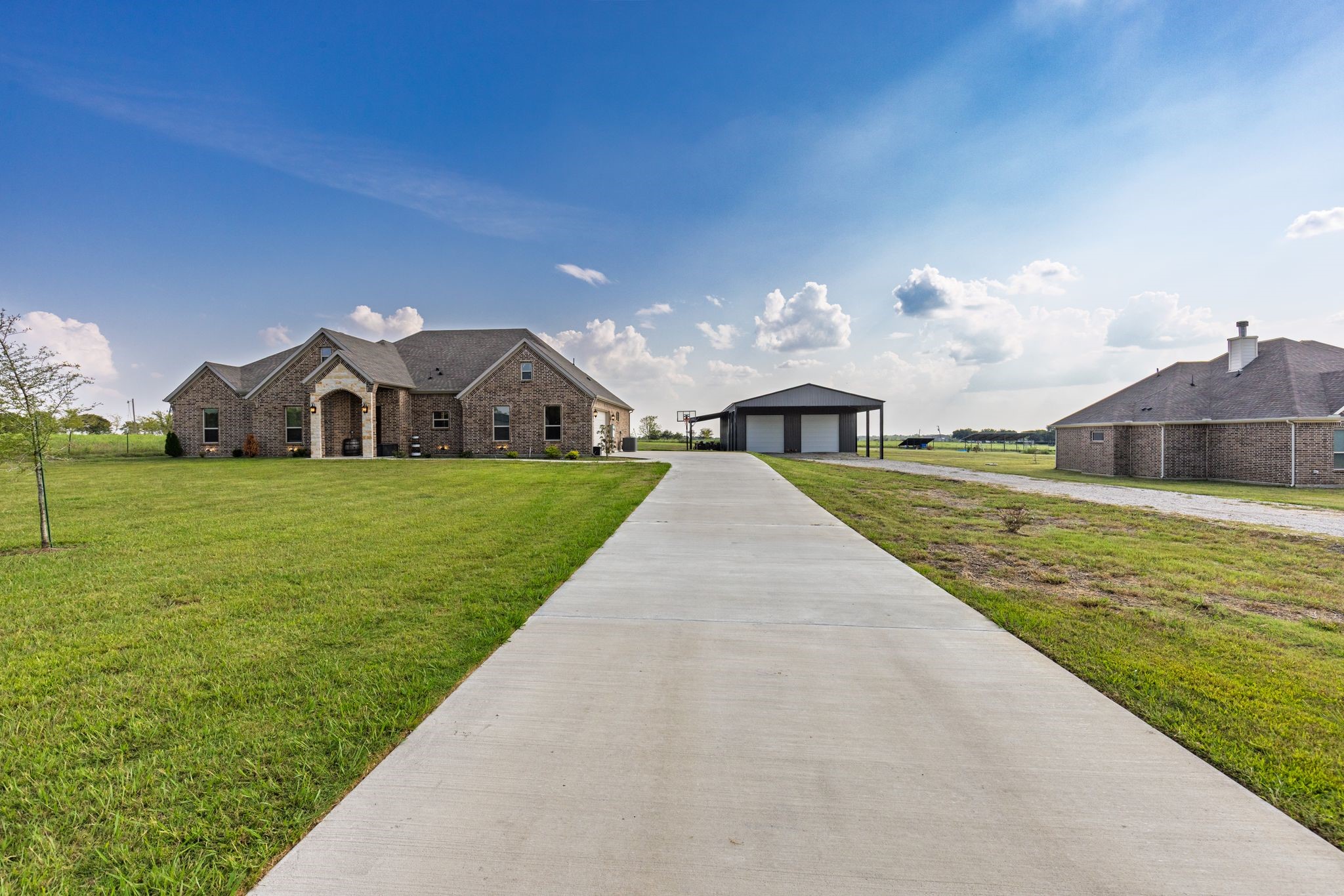 1094 County Road 4850 Leonard TX 75452